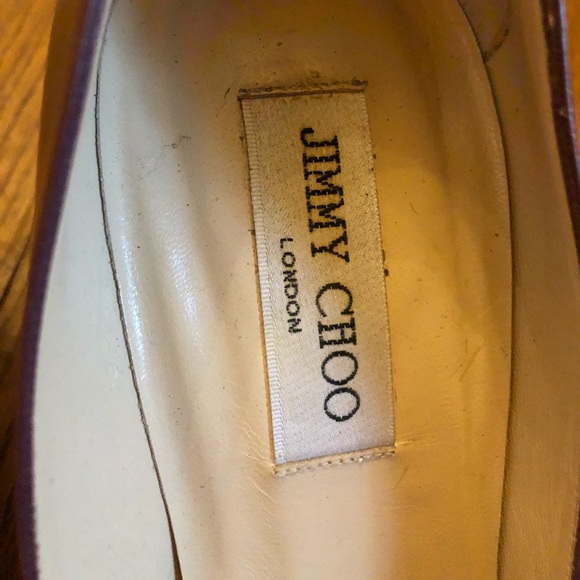 Mauve Jimmy Choo pumps with lacing detail on heel - Picture 5 of 6